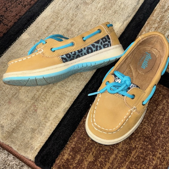 Sperrys - Picture 2 of 3